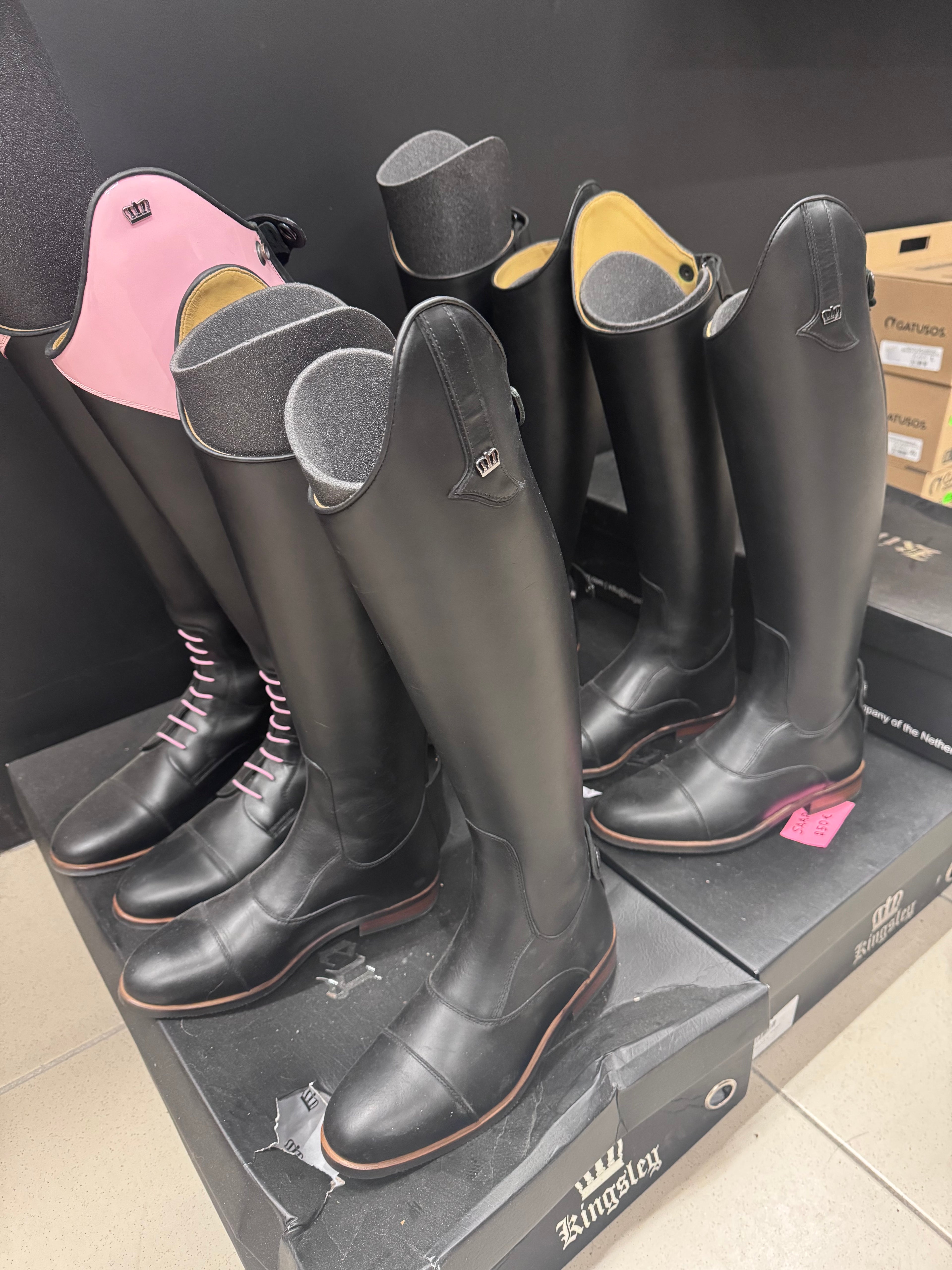 Kingsley Olbia 01 ratsasaapad - DEMO saabaste lõpumüük - viimased paarid