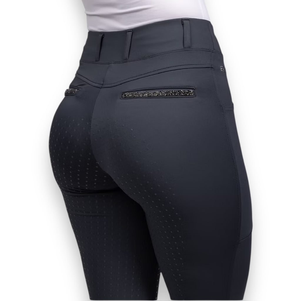 Elocina Equestrian Lea ratsaretuusid