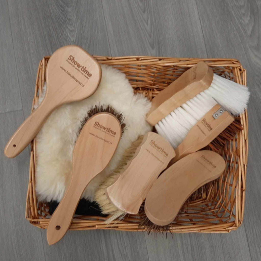 HB Showtime Luxury Wooden grooming komplekt