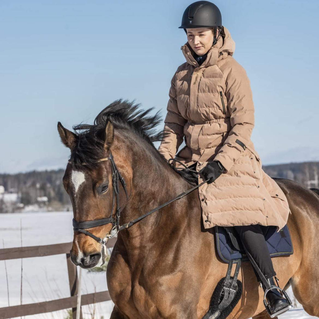 Wahlsten Epsonar talvine ratsamantel