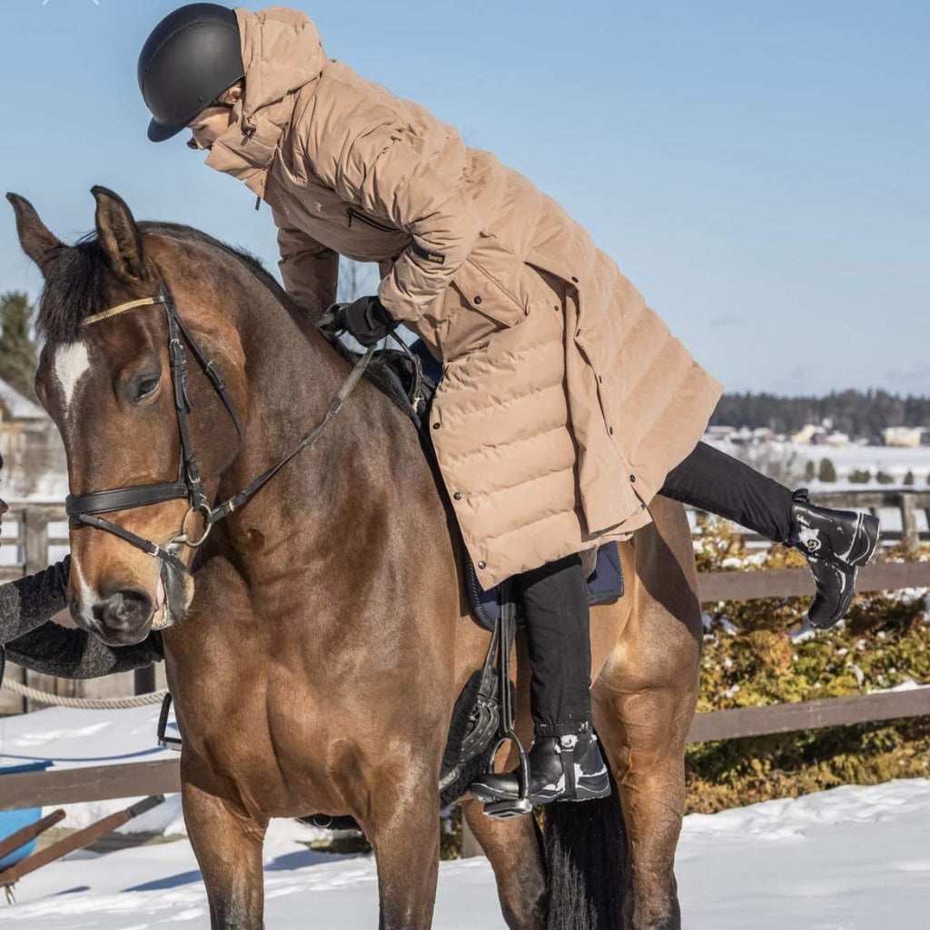 Wahlsten Epsonar talvine ratsamantel