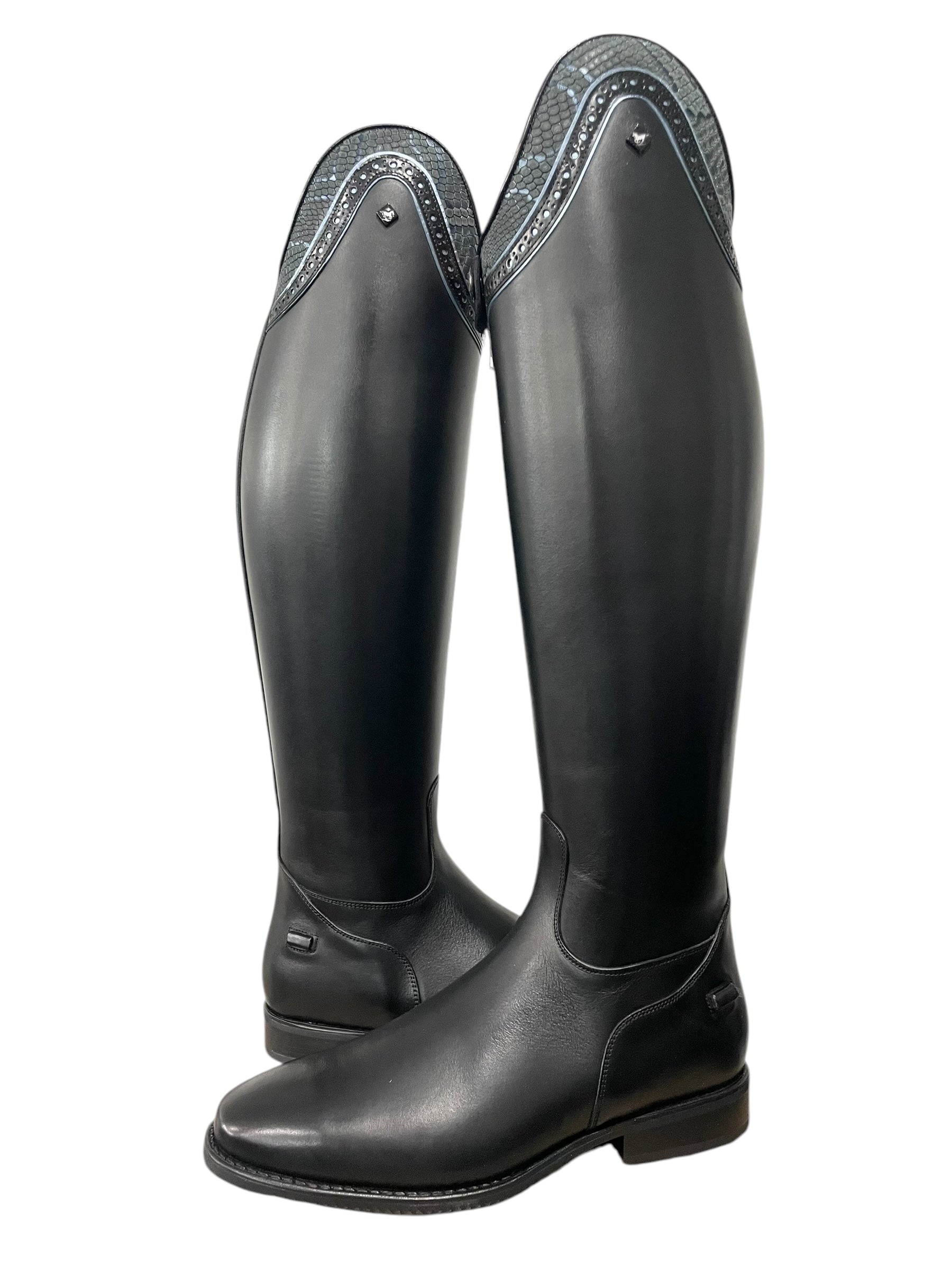 DeNiro Raffaello ratsasaapad