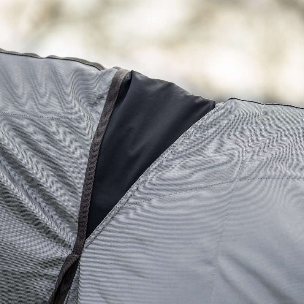 Busse Superb kaelaosaga putukatekk