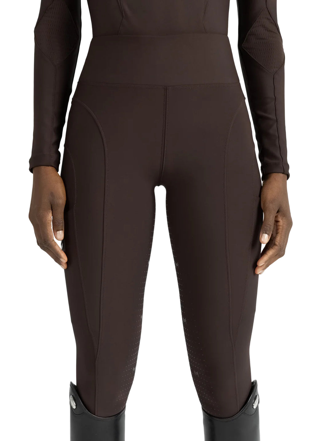 Maximilian Equestrian Outline ratsaretuusid