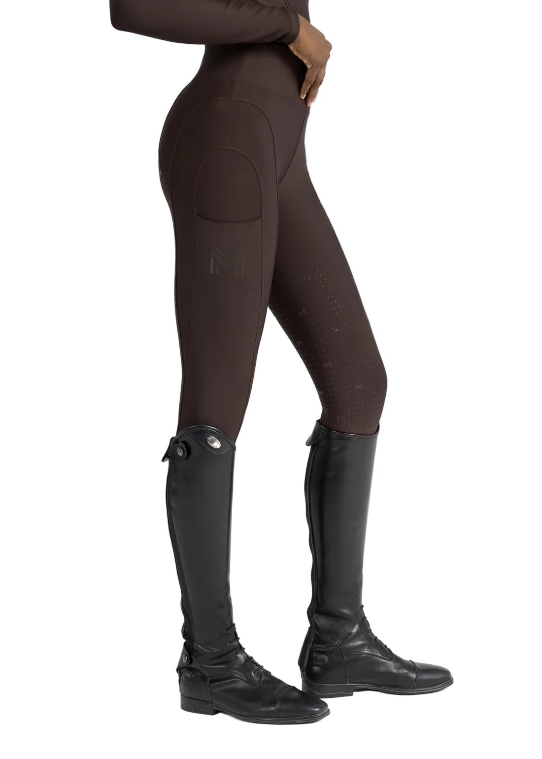 Maximilian Equestrian Outline ratsaretuusid